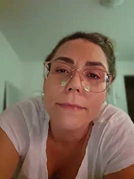 Ellie-Elizabeth's Webcam Show