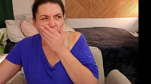 Ellie-Elizabeth's Webcam Show