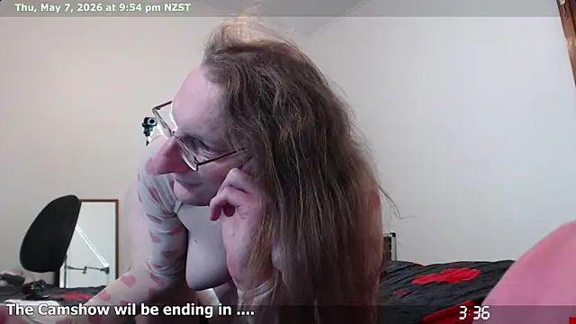 CDAdalyn Show in webcam
