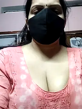EZMA_7 Adlı Modelin Canlı XXX Sohbeti