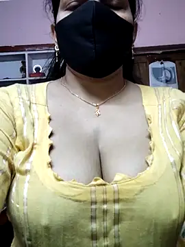 EZMA_7 Adlı Modelin Canlı XXX Sohbeti
