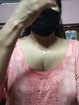 EZMA_7's Live XXX Chat