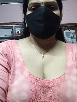 EZMA_7's Live XXX Chat