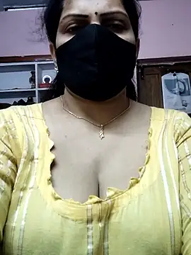 EZMA_7 XXX чат на живо