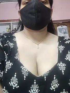 Chat +18 de EZMA_7 ao vivo