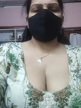 EZMA_7 Chat XXX in diretta