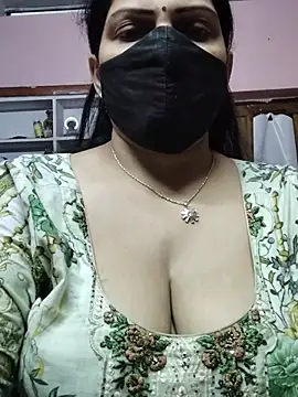 EZMA_7 élő XXX-chatje