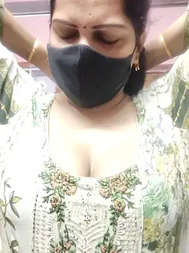 EZMA_7 Chat XXX in diretta