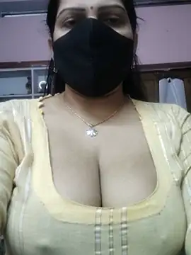 EZMA_7 Chat XXX in diretta