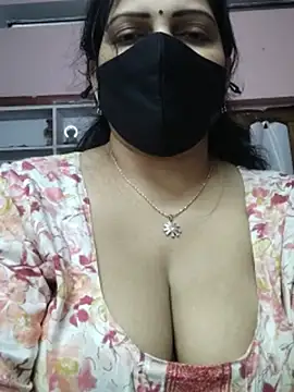 EZMA_7's Live XXX Chat