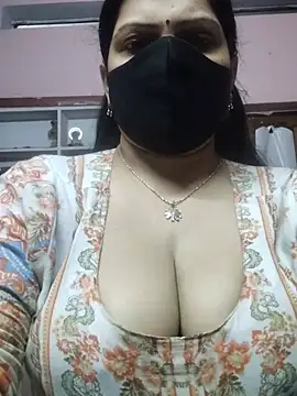 EZMA_7 Chat XXX in diretta