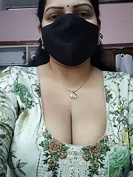EZMA_7 Adlı Modelin Canlı XXX Sohbeti