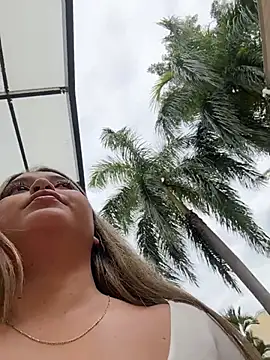 lunablossom_'s Webcam Show