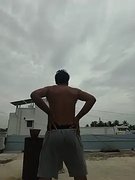 הופעת וובקאם של tamil202