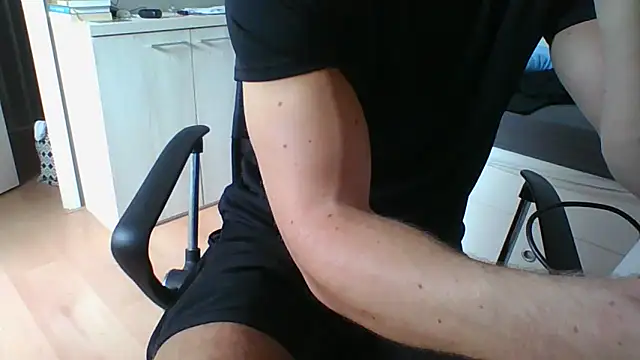 RamonJoosse2002 webcam show