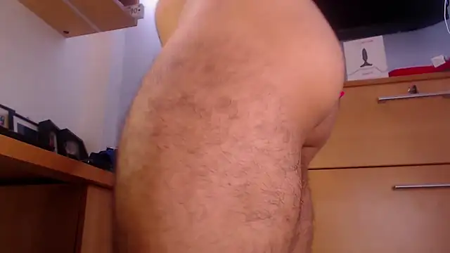 MikeMiller2's Webcam Show