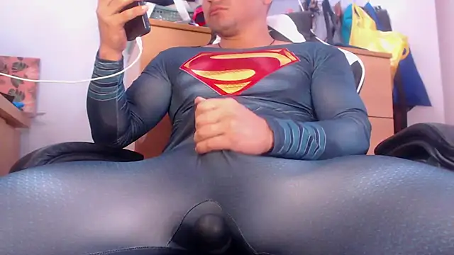MikeMiller2's Webcam Show