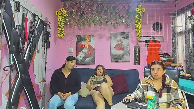 lesbiancuple 在線直播表演