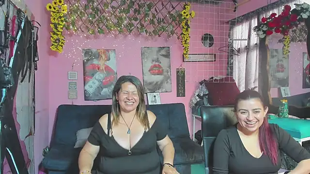 lesbiancuple: онлайн-секс-чат
