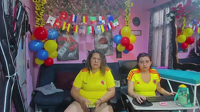 lesbiancuple Webcamshow