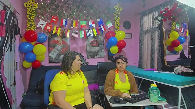 lesbiancuple XXX чат на живо
