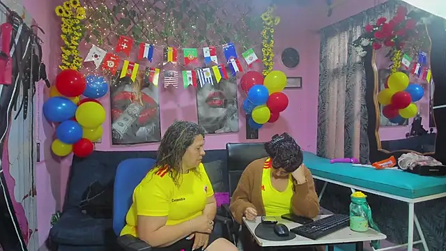 lesbiancuple's Live XXX Chat