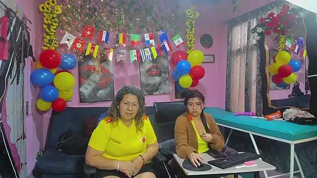lesbiancuple's Live XXX Chat