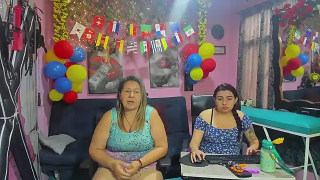 lesbiancuple Webcam-Show
