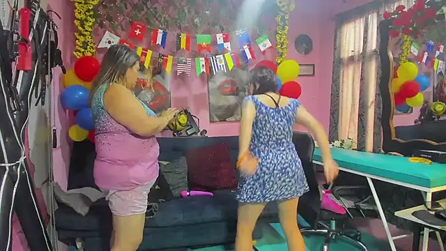 lesbiancuple Webcam-Show