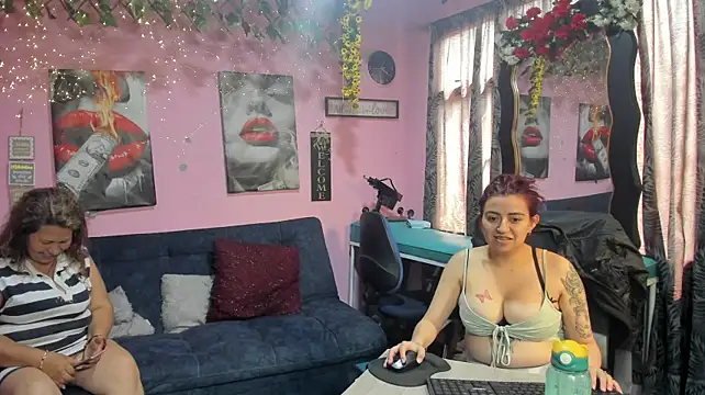 lesbiancuplen Webbikameraesitys