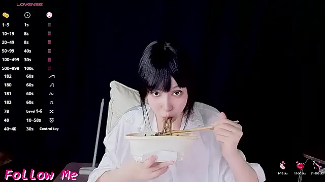 LOVEQQ6 在線直播表演