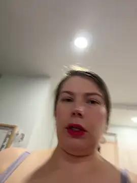 Show Webcam de violetaurora95
