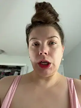 violetaurora95 webkamerás műsora