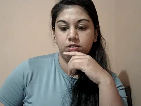 bellachow10 live XXX chat