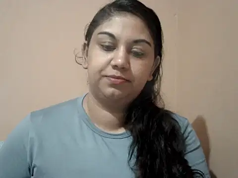 Chat +18 de bellachow10 ao vivo
