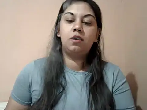Chatroom XXX en direct de bellachow10