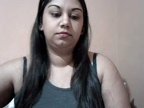 bellachow10's Live XXX Chat