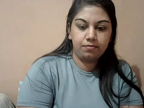 bellachow10 XXX чат на живо