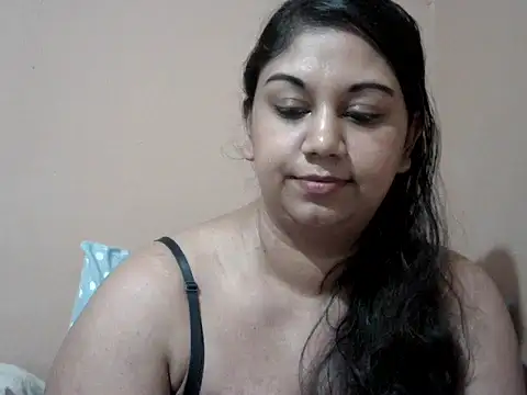 bellachow10 Live XXX Chat