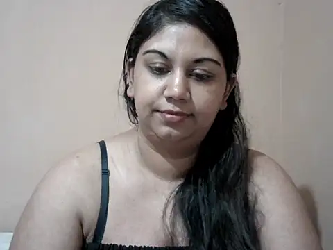 bellachow10 Chat XXX live