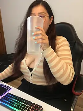 kayortiiz's Webcam Show