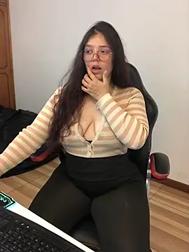 kayortiiz live XXX chat