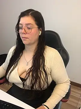kayortiiz – Naživo XXX chat