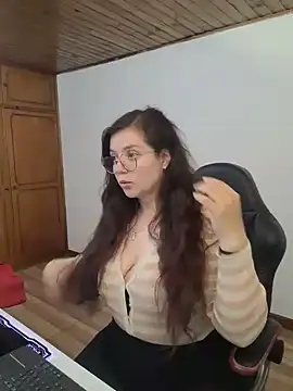 Živý XXX chat kayortiiz