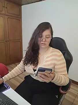 kayortiiz Chat XXX live