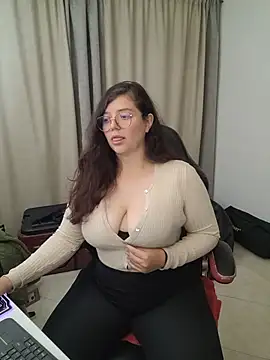 Chatroom XXX en direct de kayortiiz