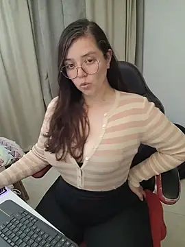 kayortiiz Chat XXX in diretta