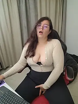 kayortiiz Chat XXX in diretta