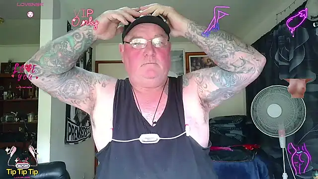 KINKYBLUEYES69n Webbikameraesitys