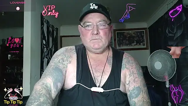 KINKYBLUEYES69 Pertunjukan Webcam
